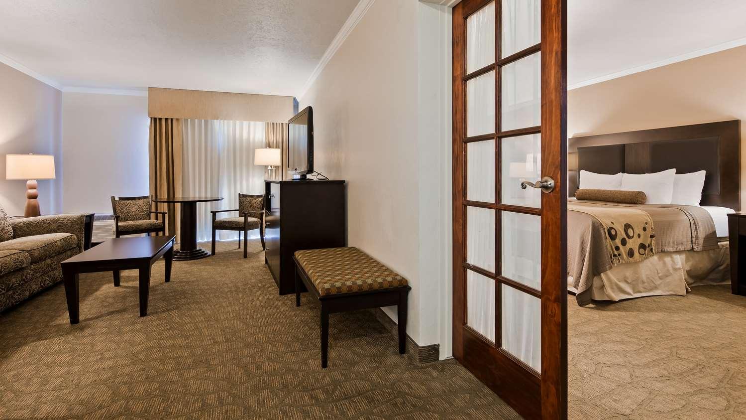 Wyndham Tucson Airport Hotel & Conference Center Eksteriør bilde