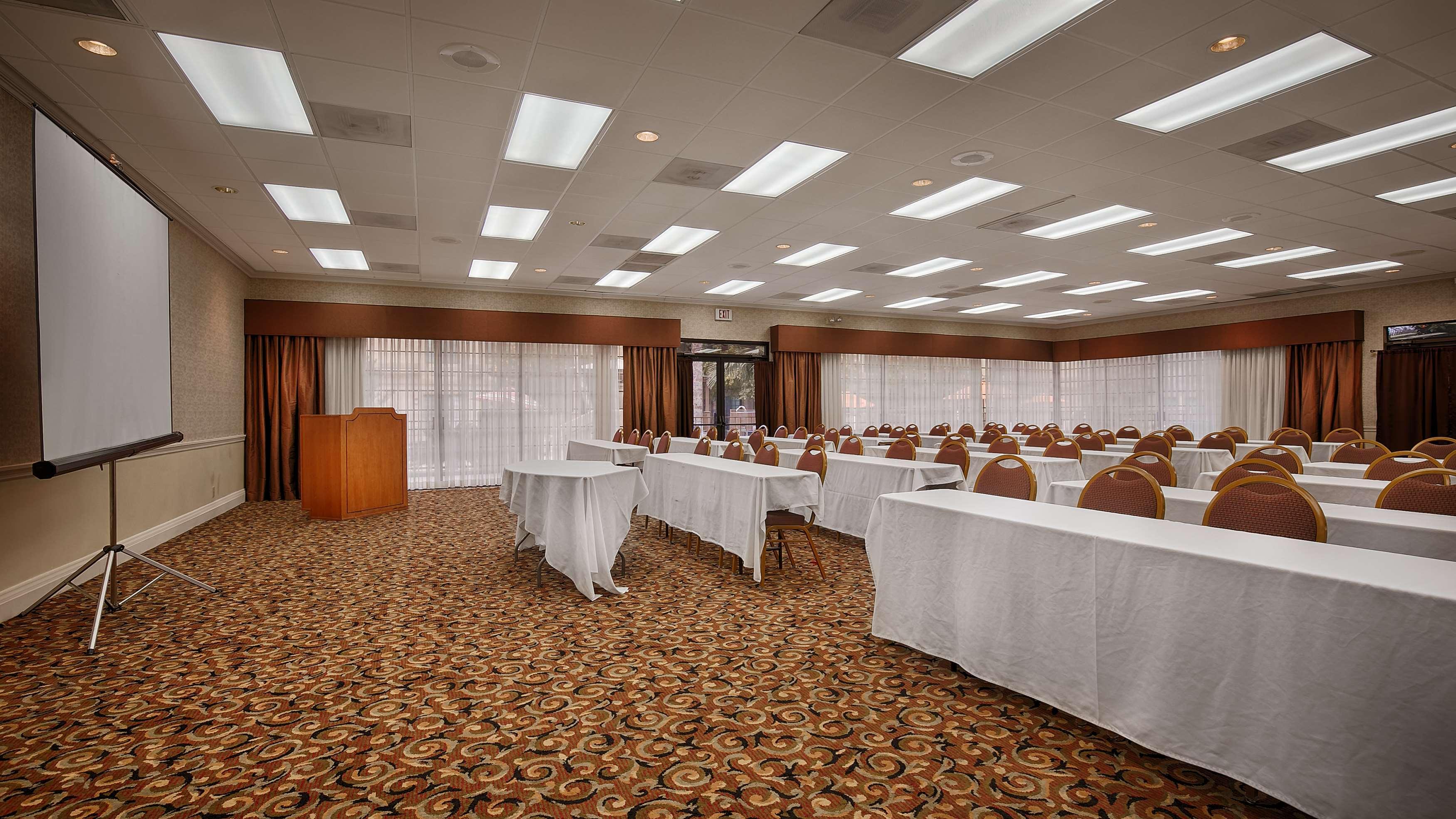 Wyndham Tucson Airport Hotel & Conference Center Eksteriør bilde