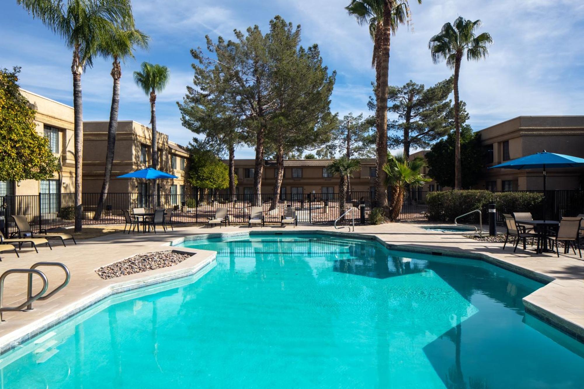 Wyndham Tucson Airport Hotel & Conference Center Eksteriør bilde